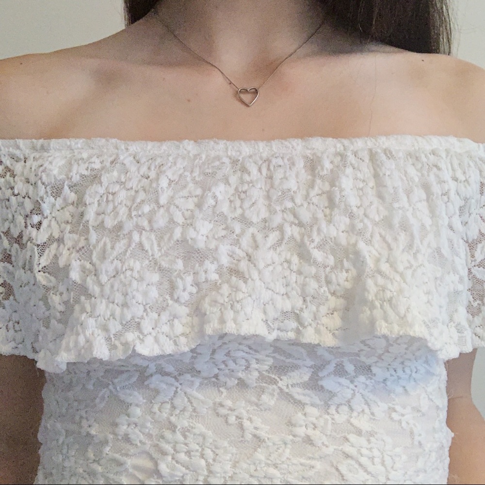 BOGO 1/2 OFF white off the shoulder lace top - Picture 5 of 6